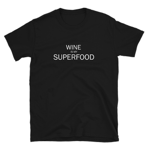 Wine is my superfood - T-Shirt Herren