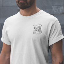Laden Sie das Bild in den Galerie-Viewer, Wine obsessed - T-Shirt Herren