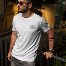 Laden Sie das Bild in den Galerie-Viewer, Wish you were wine - T-Shirt Herren