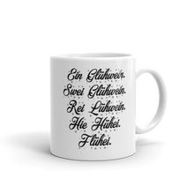 Laden Sie das Bild in den Galerie-Viewer, Ein Glühwein, zwei Glühwein - Tasse