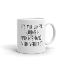 Laden Sie das Bild in den Galerie-Viewer, Niemand wird verletzt - Tasse
