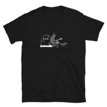 Laden Sie das Bild in den Galerie-Viewer, R.I.P. mit Wein - T-Shirt Herren
