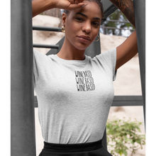 Laden Sie das Bild in den Galerie-Viewer, Wine based - T-Shirt Damen